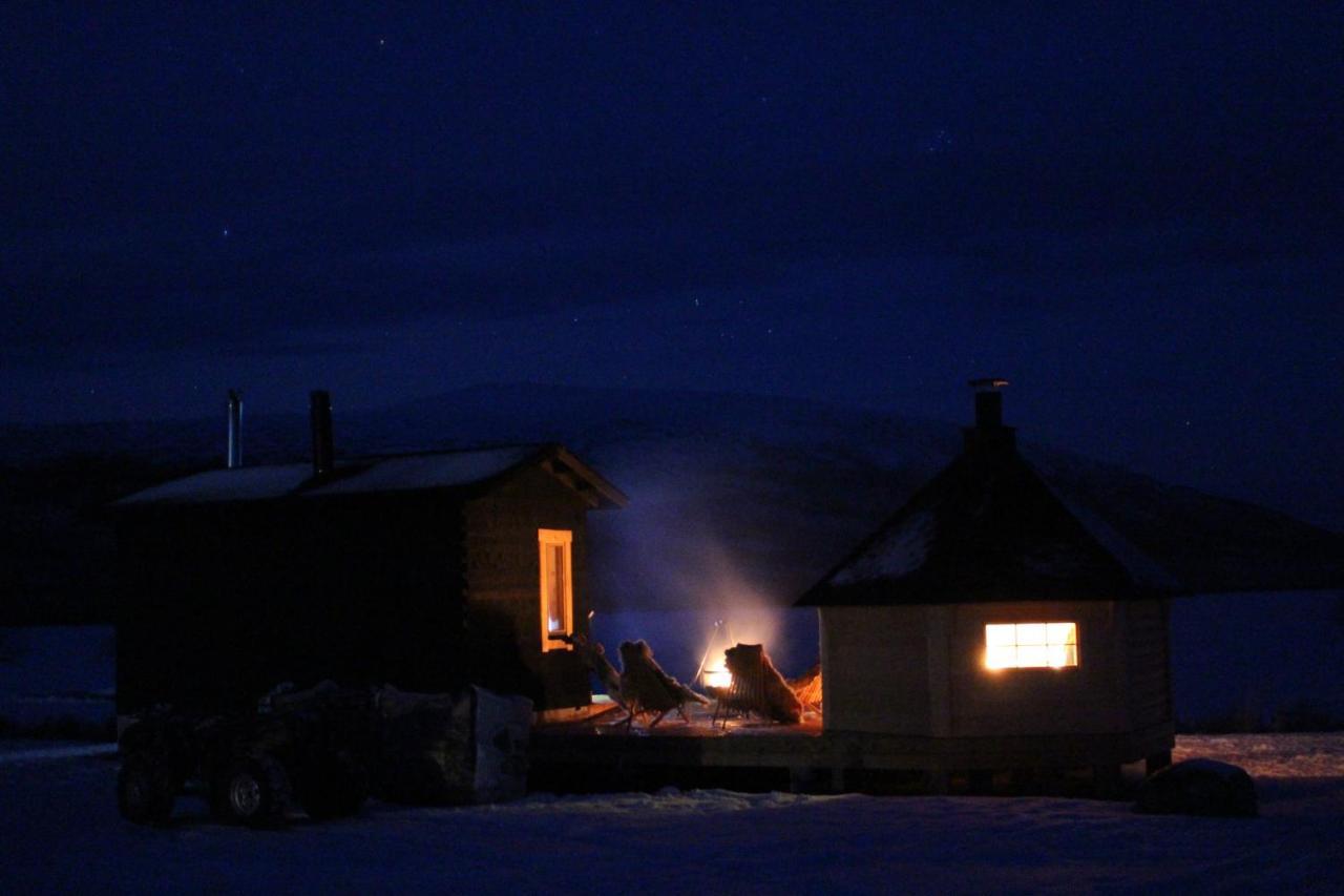 Arctic Land Adventure Glass Igloos Kilpisjarvi Bagian luar foto